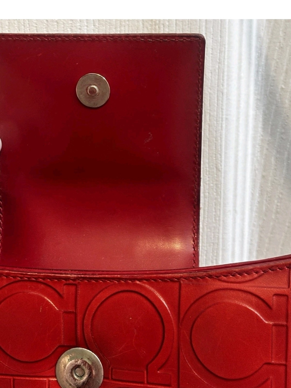 Salvatore Ferragamo Gancini Pattern Leather Shoulder Bag - Picture 4 of 12